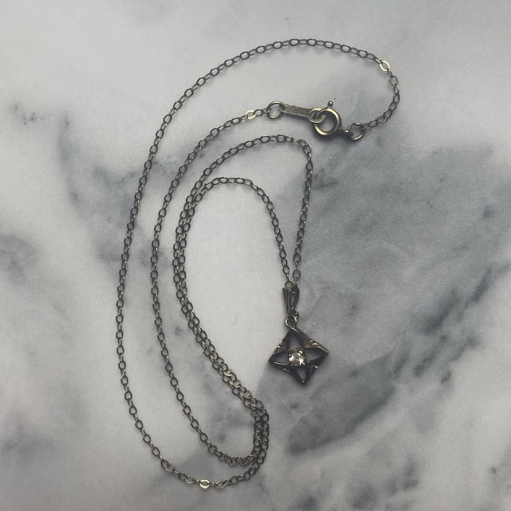 50's‎ diamond & sterling silver pendant & 18" chain